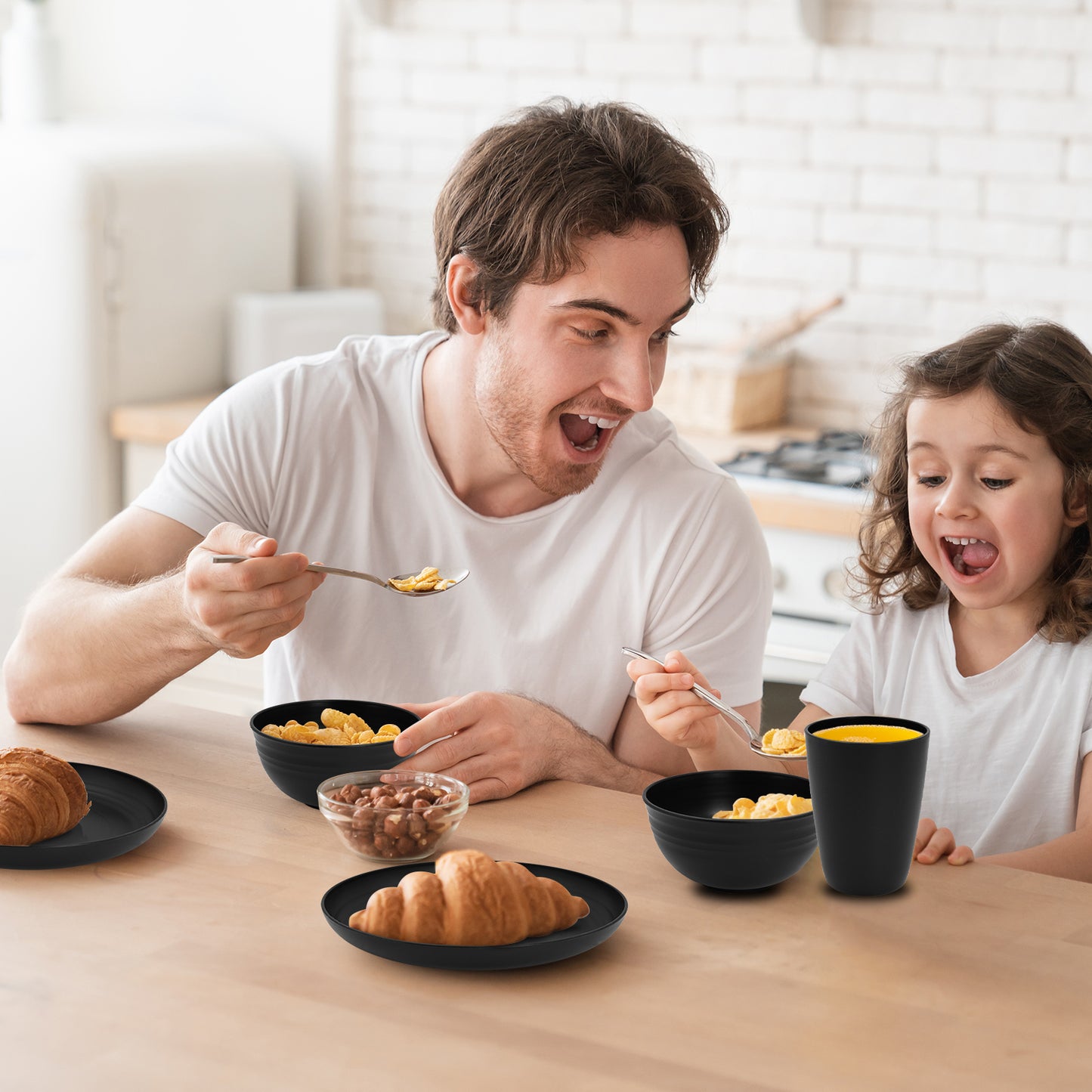 Vaparinckl Wheat Straw Dinnerware Sets 32 Pcs, Plates & Bowls Set For 8, Unbreakable, Eco-Friendly, Microwave & Dishwasher Safe, Black